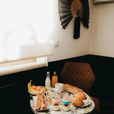 Bed and Breakfast La Belle Endormie French Μπορντό