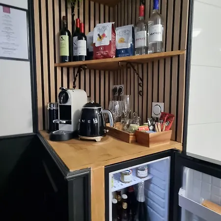 Bed and Breakfast La Belle Endormie French