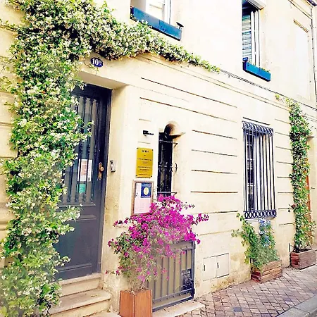 La Belle Endormie French Oda ve Kahvaltı Bordeaux