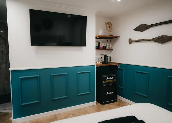 La Belle Endormie French Alojamento de Acomodação e Pequeno-almoço 4*