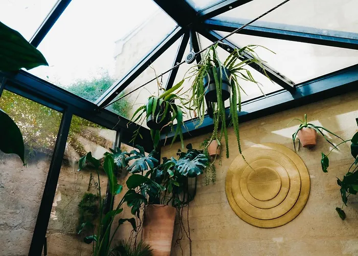 Alojamento de Acomodação e Pequeno-almoço La Belle Endormie French