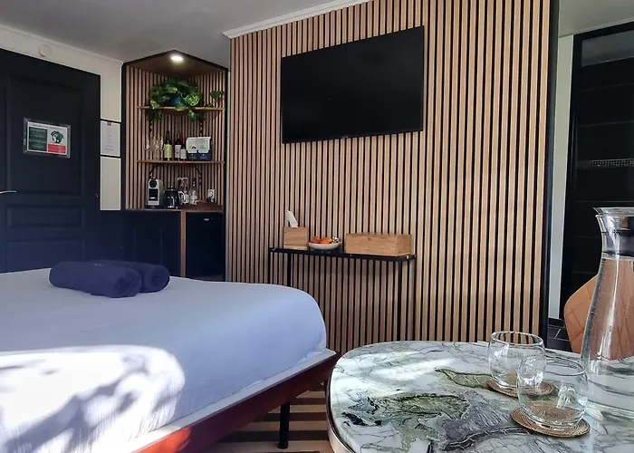 La Belle Endormie French