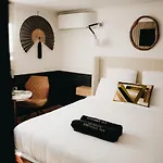 Bed & Breakfast La Belle Endormie French Bordeaux