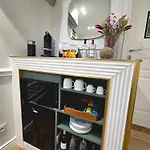 La Belle Endormie French Bed & Breakfast