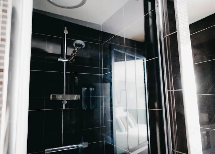 La Belle Endormie French Bed & Breakfast Bordeaux